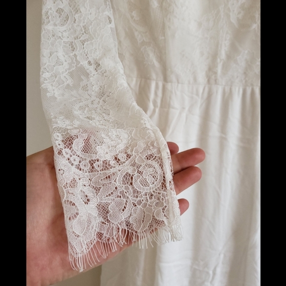 Size 6 (M) Ivy & Oak  white lace bridal dress - Picture 3 of 10
